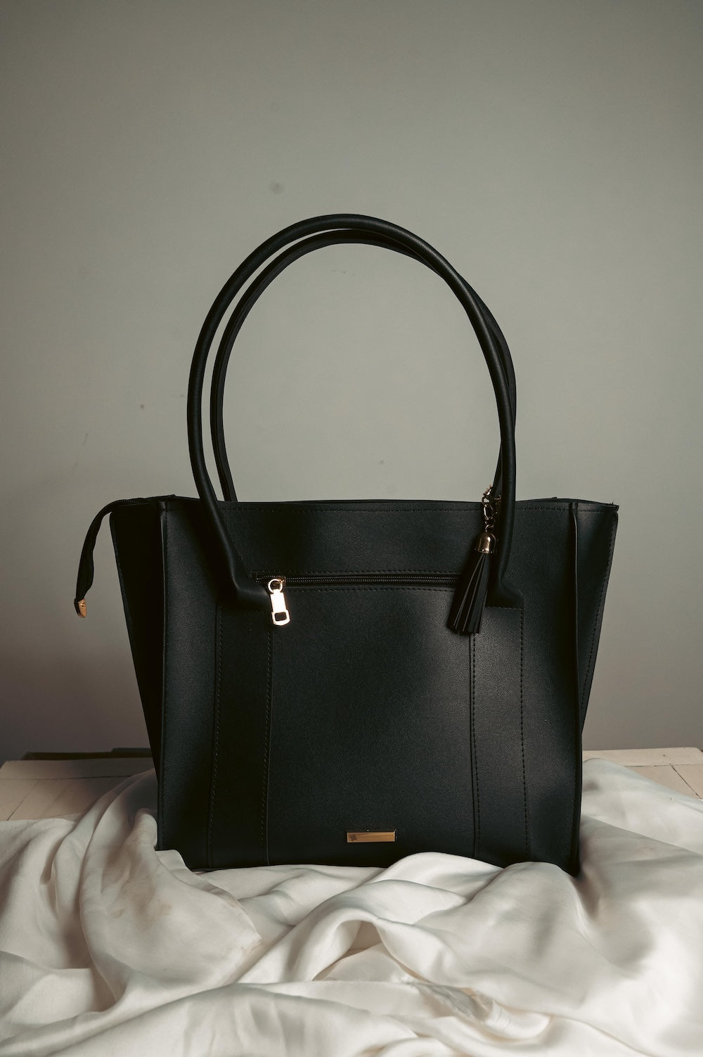Florence | Black