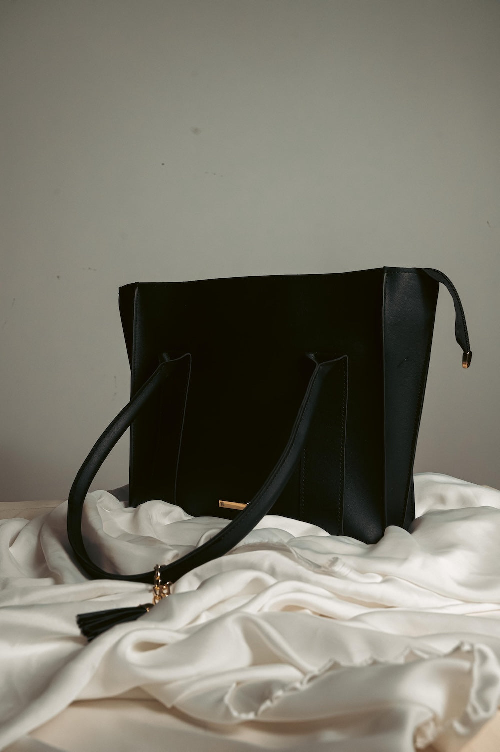 Florence | Black