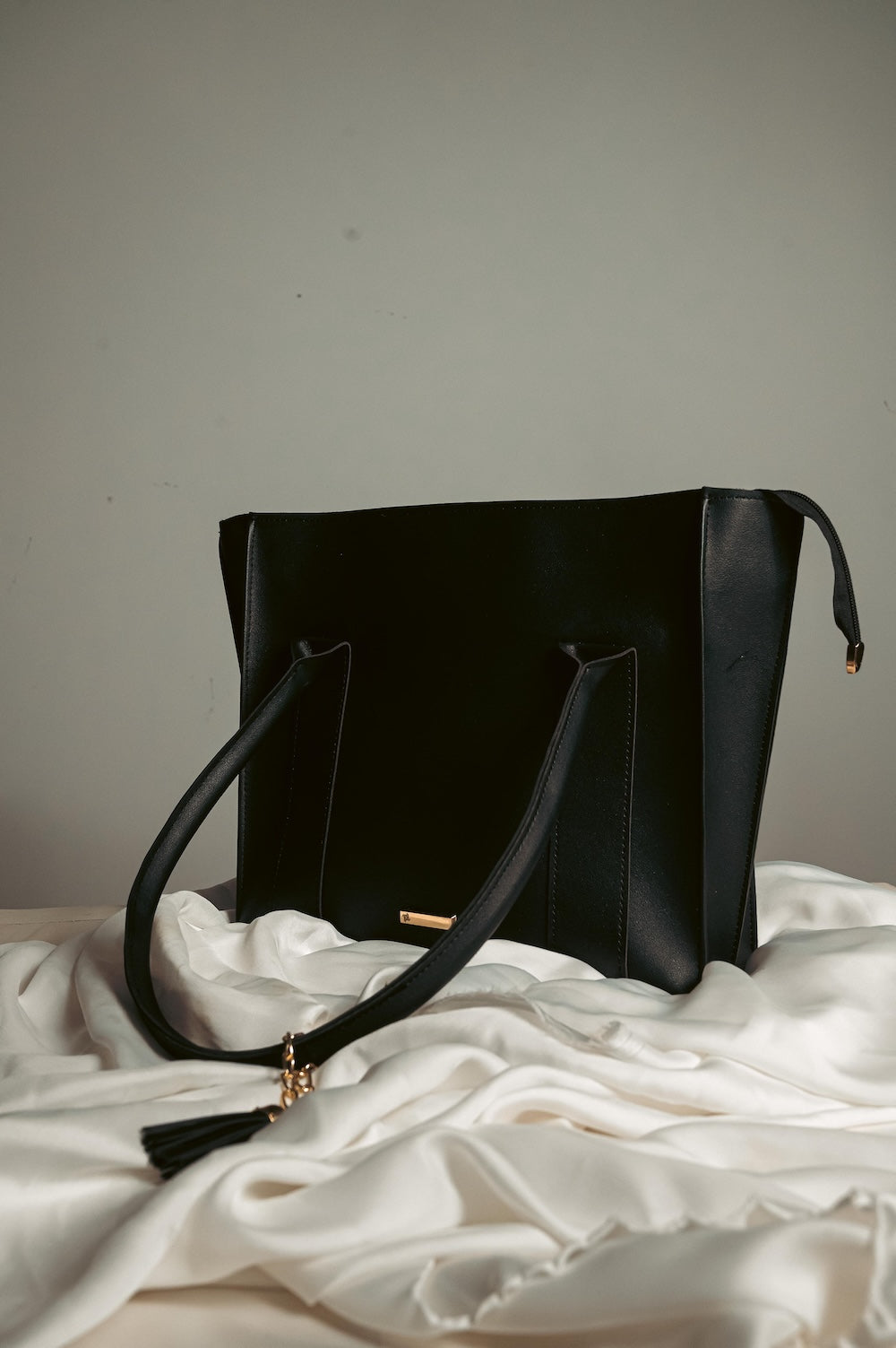 Florence | Black
